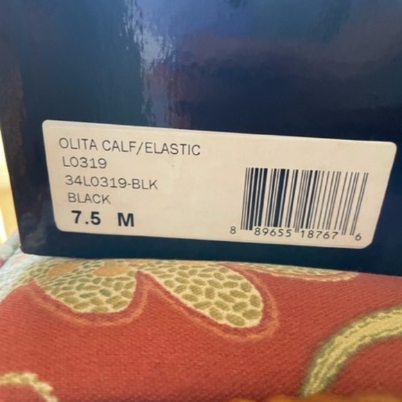 Aquatalia, weatherproof boots, OLITA CALF/ELASTIC, black color, 7.5 M. - Picture 3 of 7